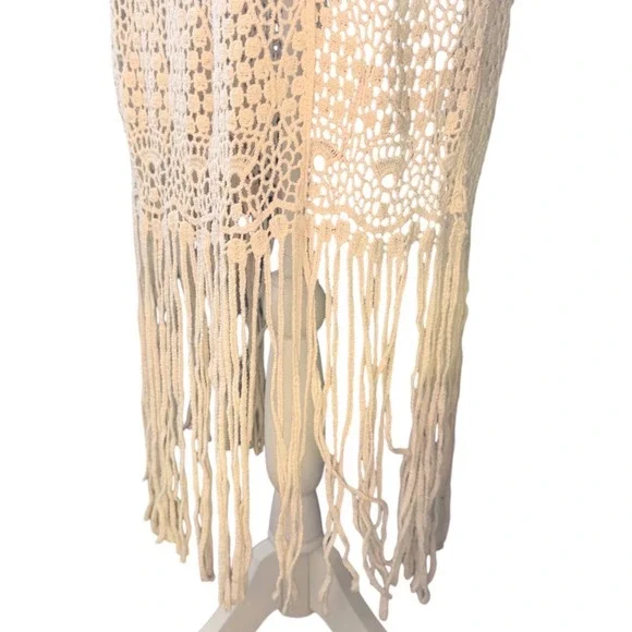 Adiva Crochet Duster Vest Womens Medium Cream Boho Fringe Longline Open Front - Picture 3 of 8